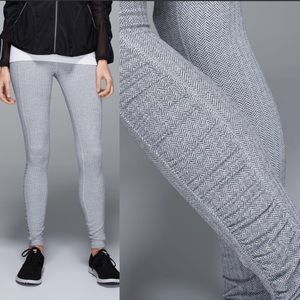 Lululemon Run Turn Around Tight Herringbone Size 4